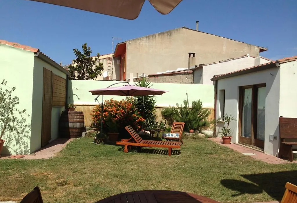Lanita B&B-1