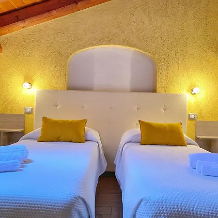 Gioia Guesthouse-3